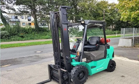 Mitsubishi FG 20 K Gabelstapler